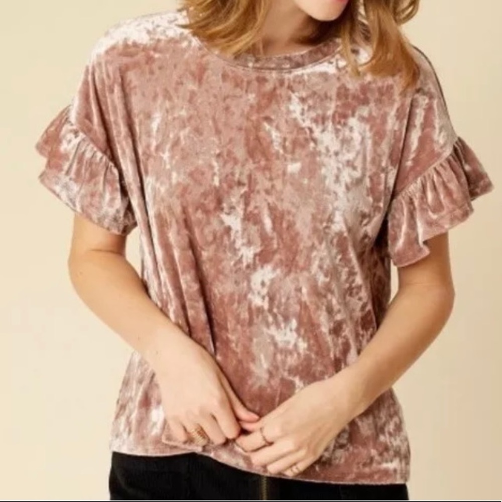Altar'd State Crushed Velvet Metallic Pink Ruffle Short Sleeve Top, M
